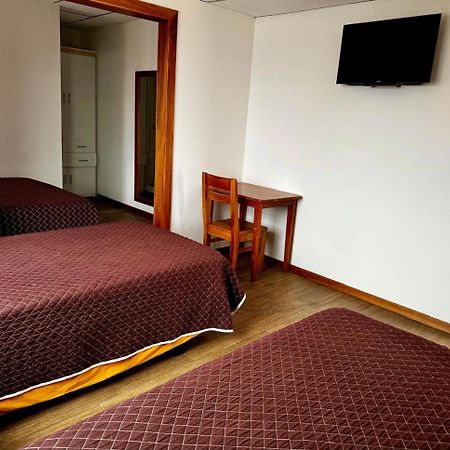 Hostal Muyuyo Пуэрто-Айора Экстерьер фото