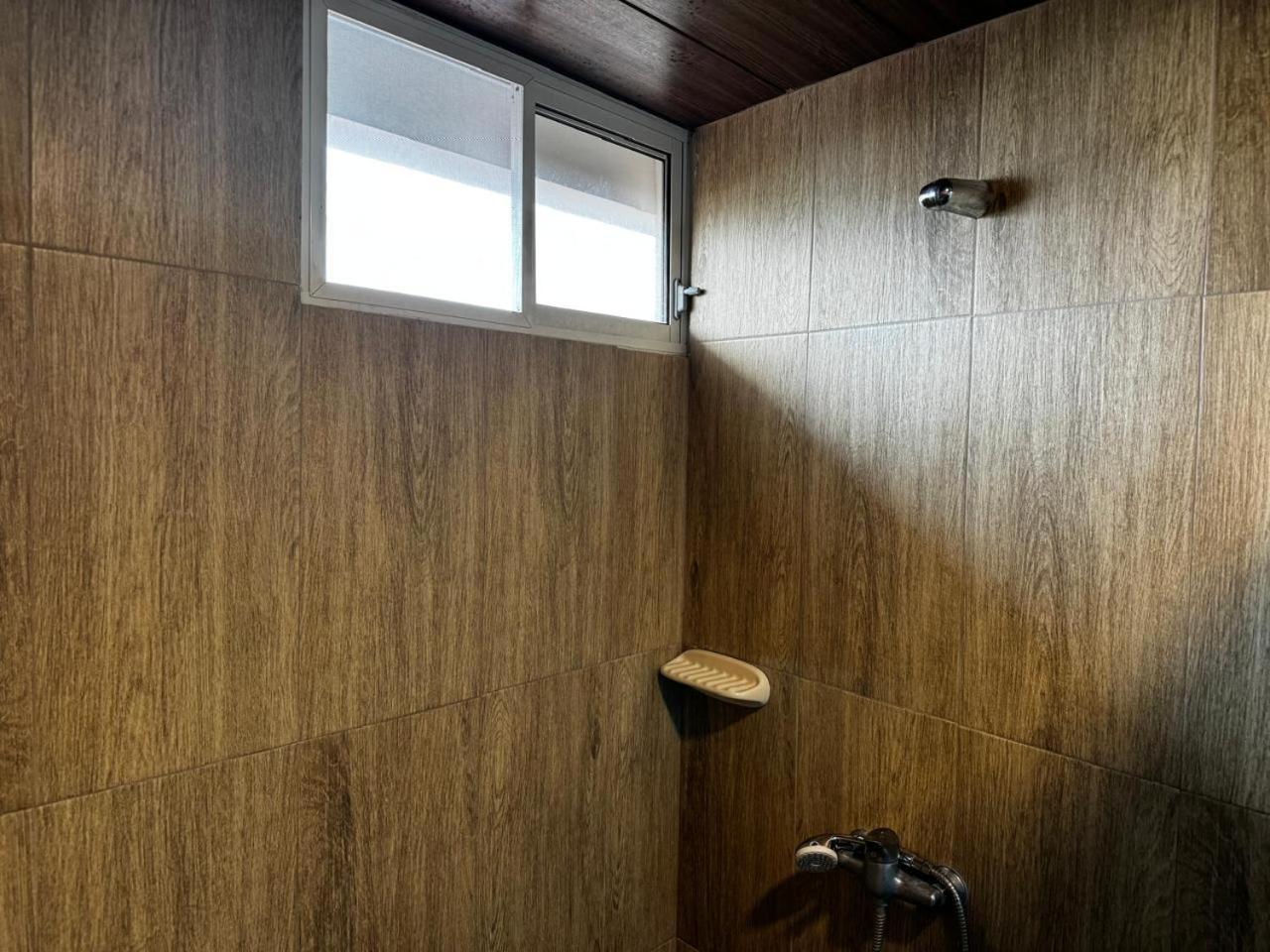 Hostal Muyuyo Пуэрто-Айора Экстерьер фото