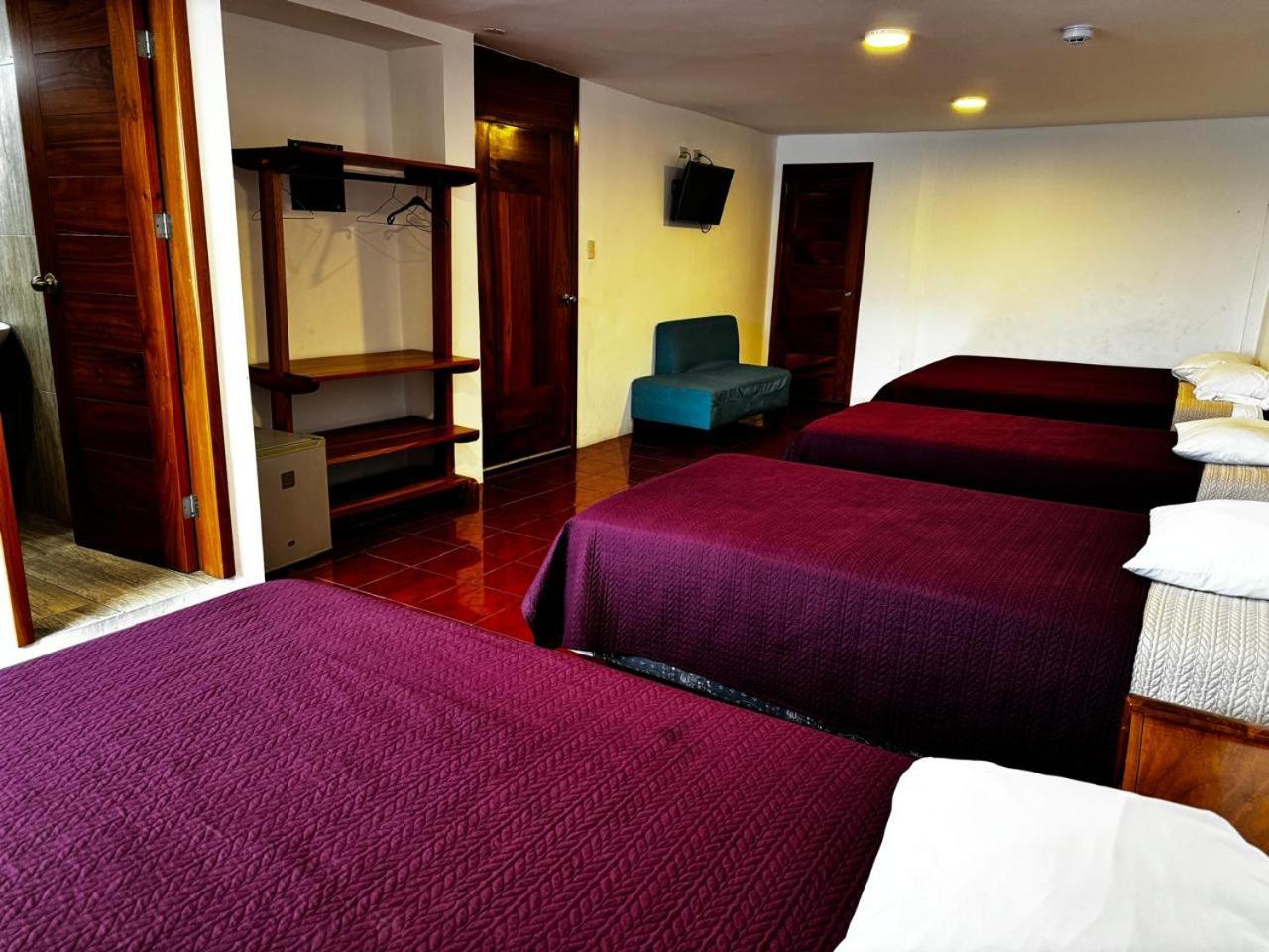 Hostal Muyuyo Пуэрто-Айора Экстерьер фото