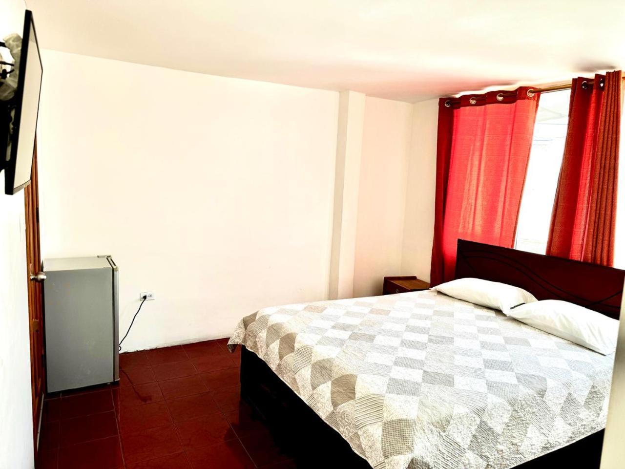 Hostal Muyuyo Пуэрто-Айора Экстерьер фото
